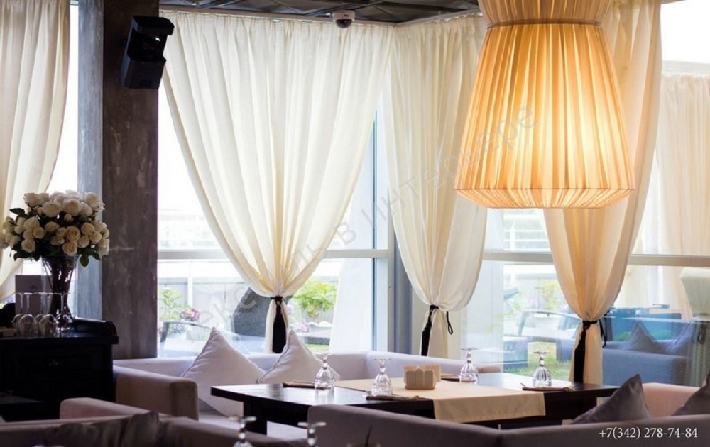 Creating a Cozy Dining Vibe with the Perfect Restaurant Curtains